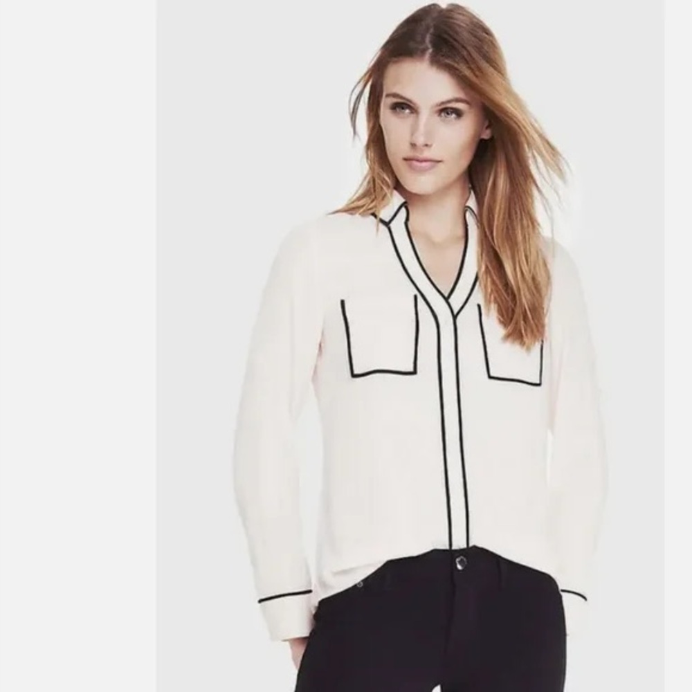 Express White and Black Portofino Long Sleeve Blouse